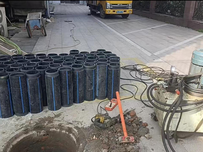 九台PE置换管厂家 DN315置换管 非开挖管短管置换